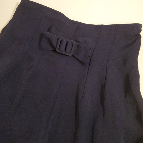 ๐ผHP๐ผNWOT Navy Blue High Waisted Tapered Pants - Picture 4 of 6